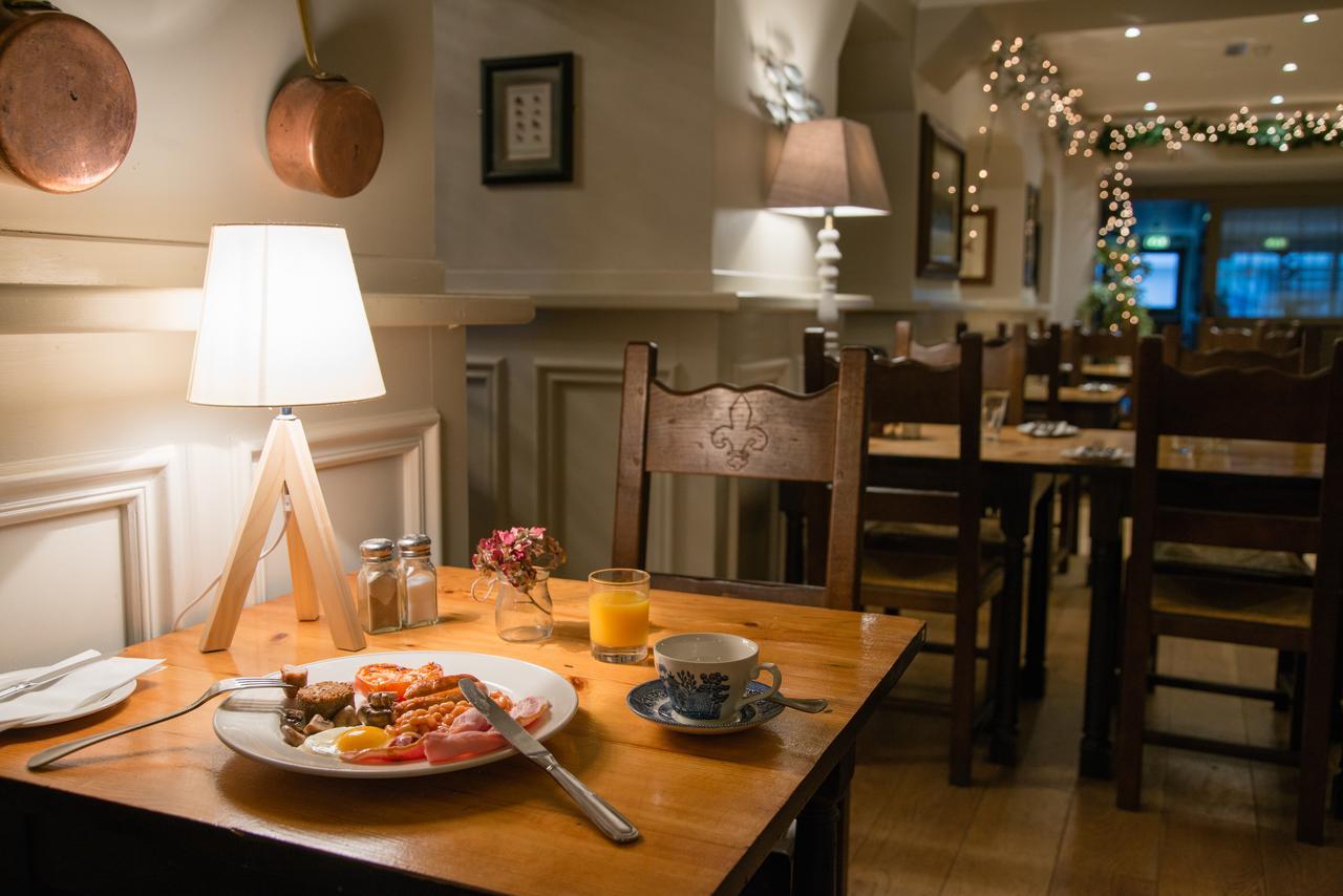 Connemara Lake Hotel Oughterard Ngoại thất bức ảnh